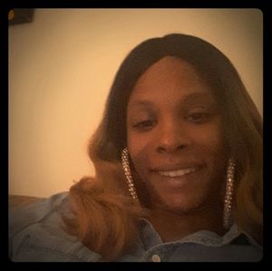 Meet your Posher, Tiearra